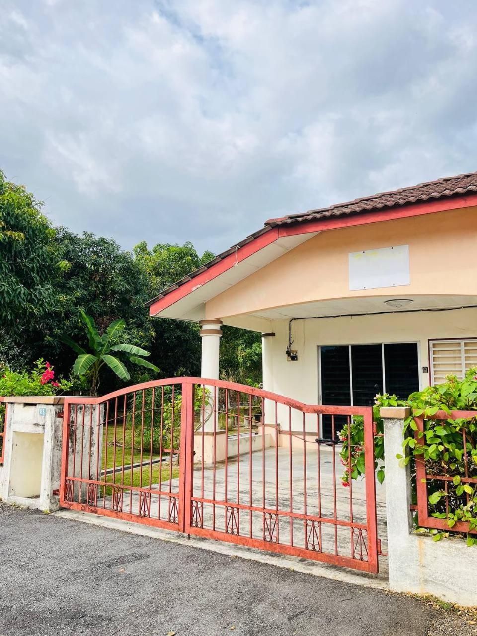 Sofea Homestay Ipoh Dış mekan fotoğraf